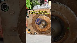 Гидравлический насос Hitachi HPK170BS.