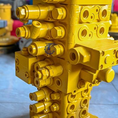 PC160LC-7 PC160-7 Контрольный клапан экскаватор Komatsu, 723-57-16100 Экскаватор Основные части