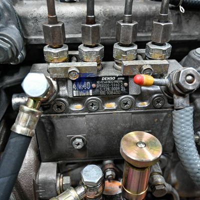 Строительство Mitsubishi Дизельный двигатель 4M40 4M41 4M50 4M51 6M60