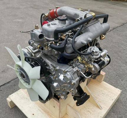 Isuzu 4JB1 Дизельный двигатель линейный 4-цилиндровый 2.8L Дислокация