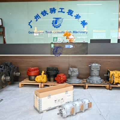 705-41-02700 7054102700 Для Komatsu PC30MR-3 PC27MR-3 PC27MR-2 PC30MR-2 PC30UU-3 Экскаваторы Гидравлические главные насосы Геймеры насосы LOADER PUMP SWITCH PUMP Пистоновый насос ASSY Aftermarket Оригинальный