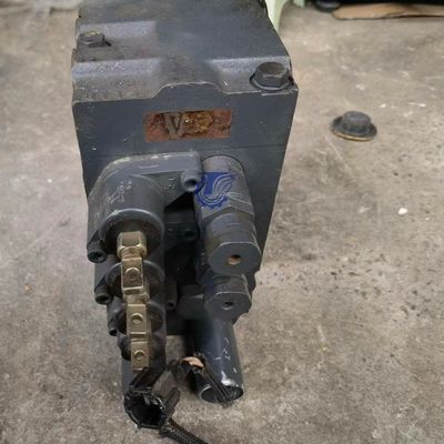 723-82-31100 7238231100 723-82-30100 Для Komatsu FD35/40-10 FD35Y/40Y-10 FD40Z-10 FD45-10 Части для вилочных погрузчиков Гидравлический КОНТРОЛ ВАЛВА Оригинальный